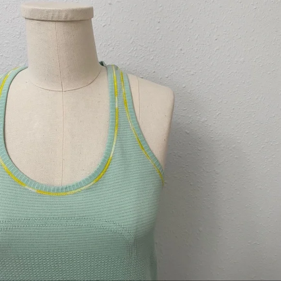 Lululemon Swiftly Tech Racerback Tank - Picture 3 of 7